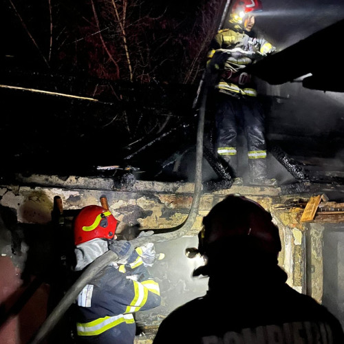 Incendiu în localitatea Broscauti, fără victime dar cu pagube mari