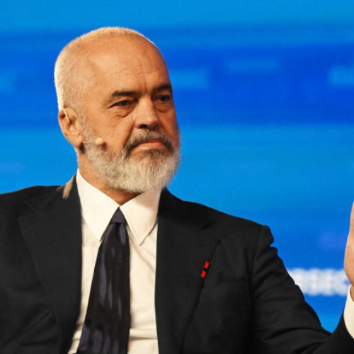 Albania interzice TikTok pentru a proteja tinerii