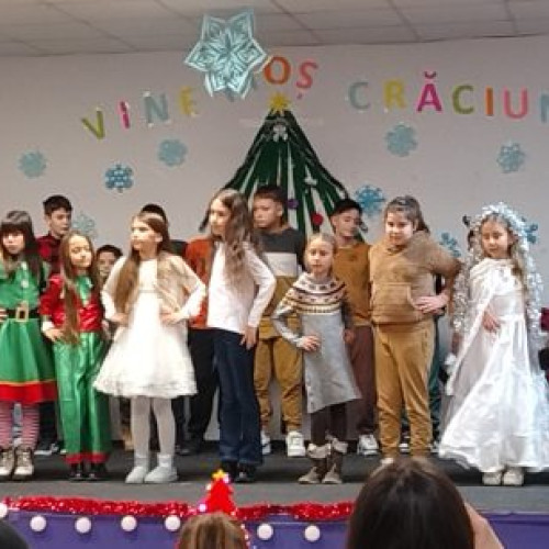Serbarea de iarnă a elevilor din Ilfov încântă spectatorii prin tradiție și emoție