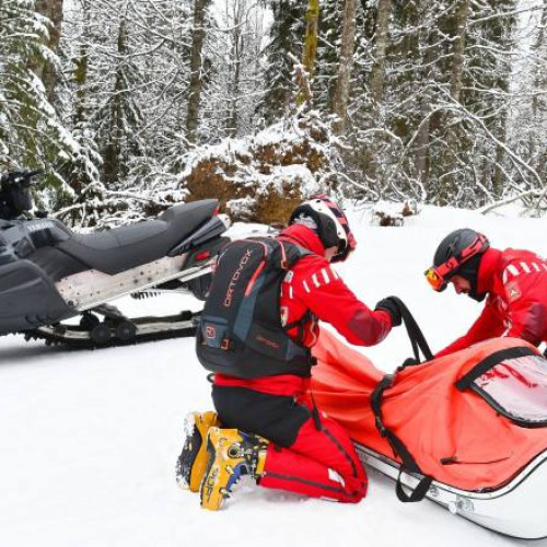 Peste 60 de apeluri pentru intervenții de urgență la Salvamont