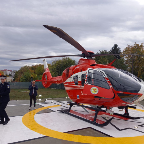 Elicopterul SMURD a intervenit de urgență pentru un bărbat din Botoșani