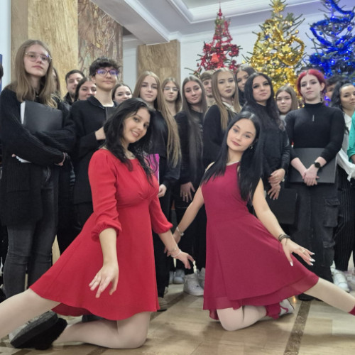 Colindătorii din Galați aduc bucurie și tradiție în preajma Crăciunului