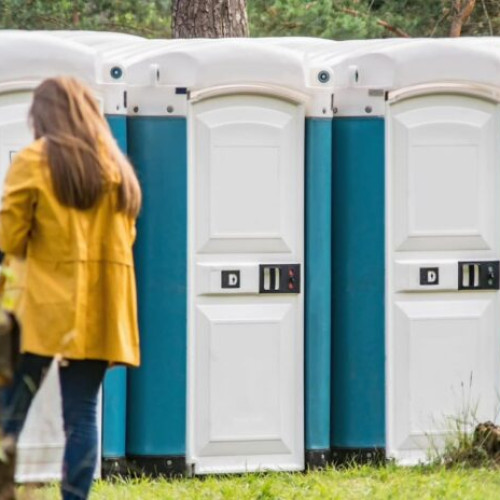 Primăria București a lansat o procedură pentru închirierea toaletelor ecologice