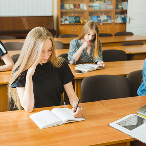 Metodologia pentru un program accelerat destinat elevilor