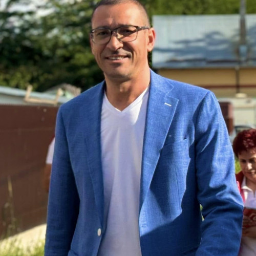 Furt de bijuterii din locuința unui politician din domeniul agriculturii