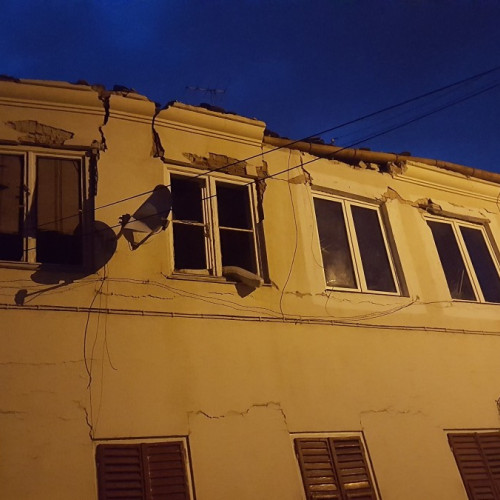 Apartament din Sibiu, scos la licitație după o explozie devastatoare