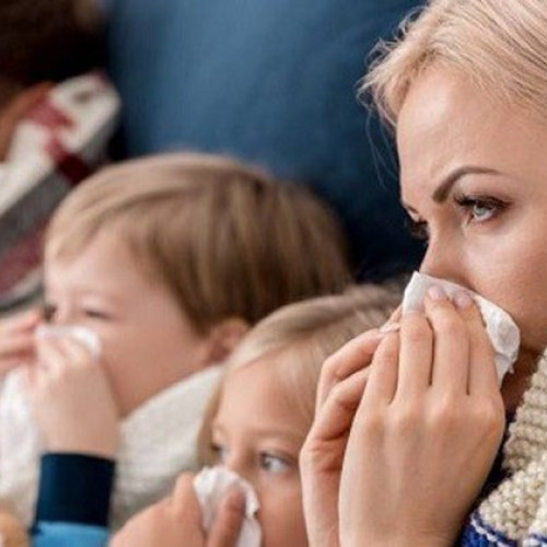 Scădere a infecțiilor respiratorii acute în județul Iași