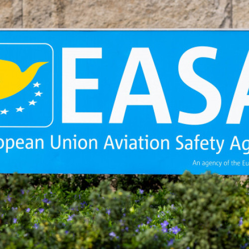 EASA avertizează asupra riscurilor pentru avioanele ce survolează Rusia