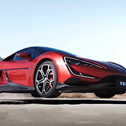 Yangwang lansează o super-masina electrică capabilă să sară peste gropi