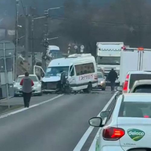 Accident rutier pe DN 7, în comuna Bujoreni, Vâlcea