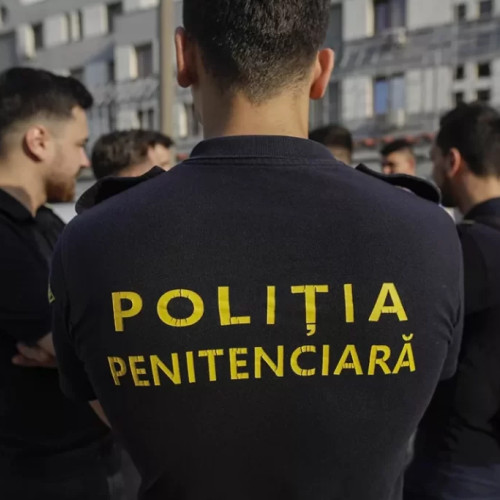 Polițiștii de la Penitenciarul Târgu-Jiu refuză să facă ore suplimentare