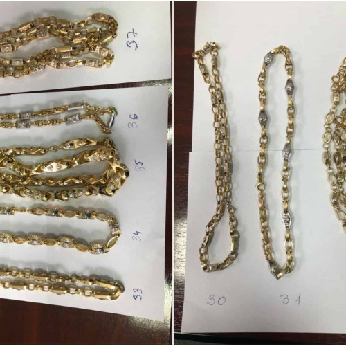 Prețul aurului atinge recorduri, în timp ce leul se depreciază