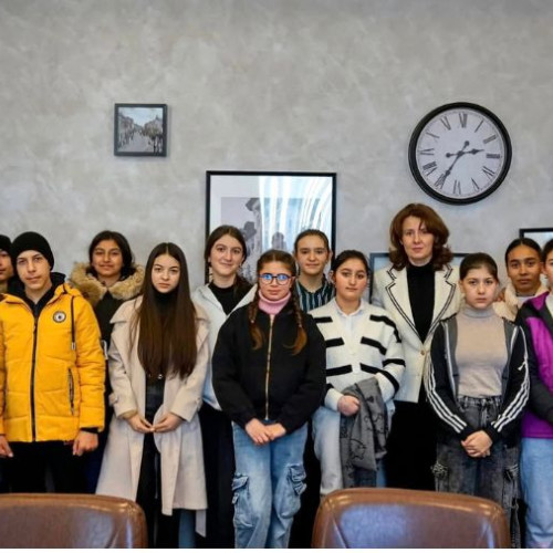 Copiii din comuna Colonesti sărbătoresc Ziua Culturii Naționale în municipiul Bacău