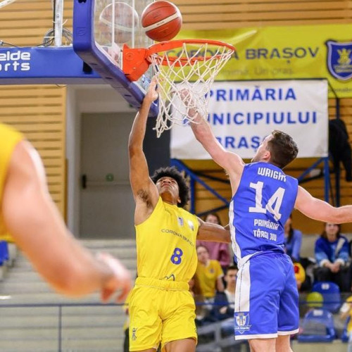 Corona Brașov învinge BC CSU Sibiu în meciul de deschidere al etapei