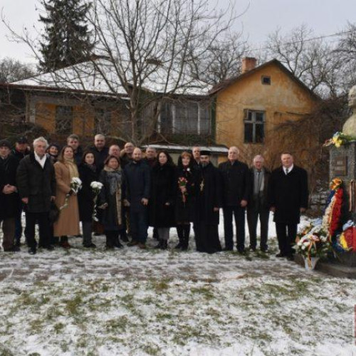 Aniversarea a 175-a a nașterii lui Mihai Eminescu, sărbătorită la Cernăuți