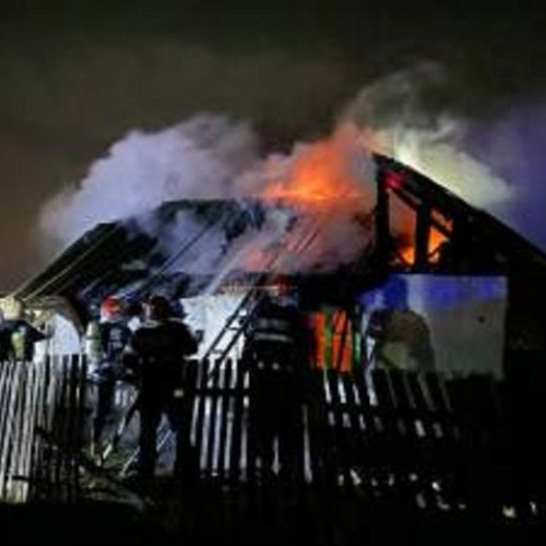 Incendiu devastator în Gorbanesti: Un bărbat de 86 de ani și-a pierdut locuința