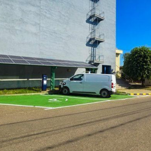 Statia de incarcare electrica din Botosani, beneficiile si costurile sale