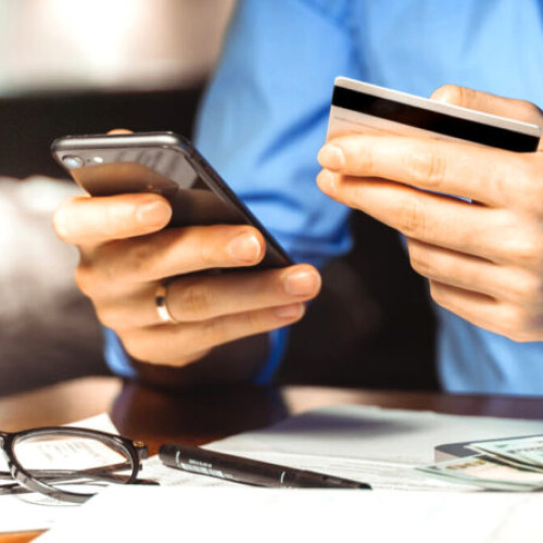 Escrocherii prin telefonie: metoda "Abonamentul" care păcălește abonații