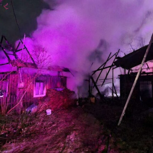 Incendiu devastator la Bistrița-Năsăud: Acoperișuri distruse, fără victime