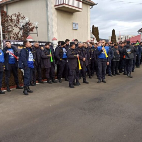 Protest al salariatelor din penitenciare pentru drepturi salariale