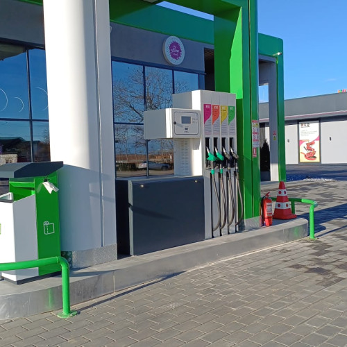 Iulian Cazacut deschide o nouă benzinărie și restaurant în comuna Roma