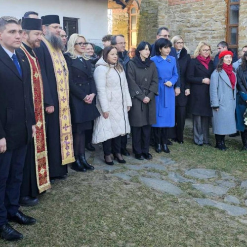 Comunitatea din Ipotesti commemorates Mihai Eminescu