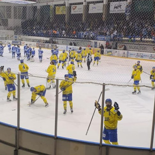 CSM Corona Brașov pierde acasă în fața CSM Galați