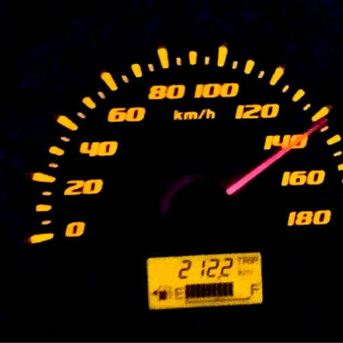 Testul consumului de carburant: diferențe semnificative între vitezele de 100 km/h și 140 km/h