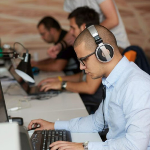 Scăderea salariilor nete din IT după noile modificări fiscale