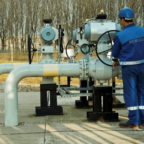 Romgaz se pregătește să ofere gaze și consumatorilor casnici