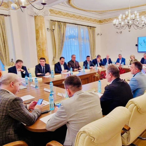 Târgoviște reprezintă România la nivel înalt prin noul vicepreședinte al Asociației Municipiilor