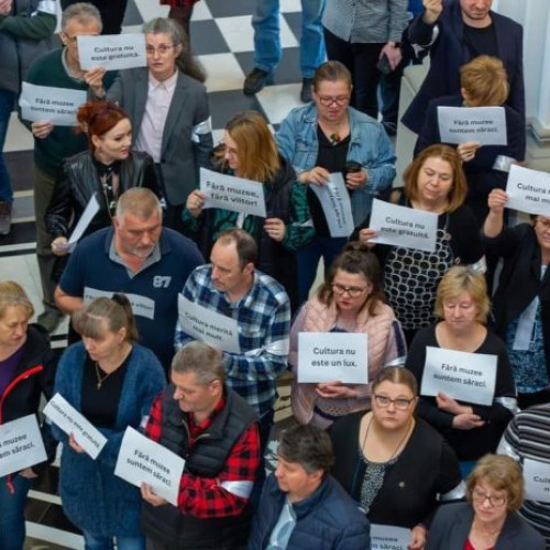 Protest la Ziua Culturii Naționale pentru subfinanțarea sectorului cultural