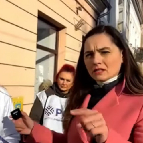 Partidul Oamenilor Tineri anunță depunerea semnăturilor pentru suspendarea președintelui Klaus Iohannis