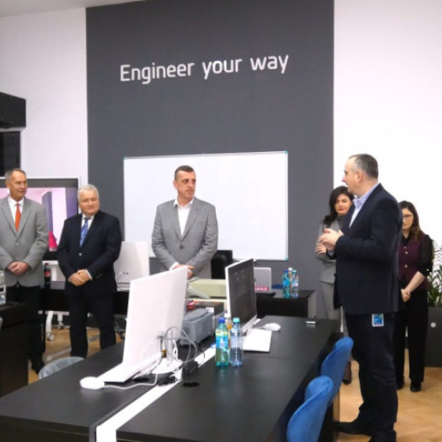 Universitatea din Oradea a finalizat un proiect pentru modernizarea laboratorului de electronică