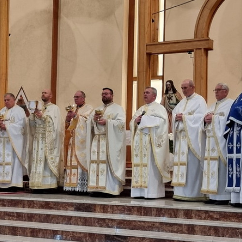 Întâlnirea Reuniunii Mariane la Biserica "Sfânta Cruce" din Baia Mare