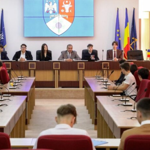 Nicușor Halici îndeamnă tinerii din Vrancea să se implice activ în comunitate