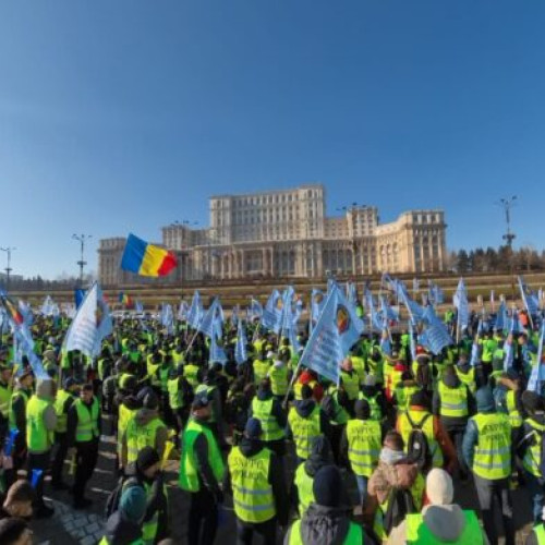 Protest al angajaților din domeniul apărării și ordinii publice în București