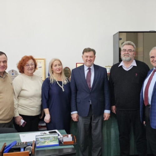 Ministrul sănătății onorează echipa Spitalului Clinic "Dr. C. I. Parhon" din Iași