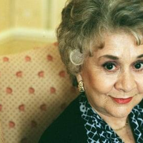 A decedat actrița britanică Joan Plowright, nominalizată la Oscar