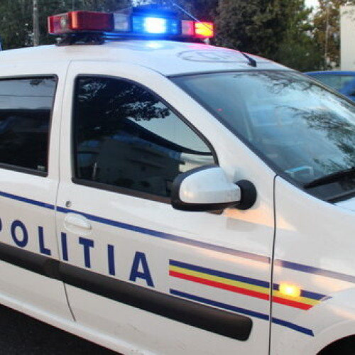 Incident violent în Târgu Ocna: Un bărbat de 71 de ani a înjunghiat un agent de pază
