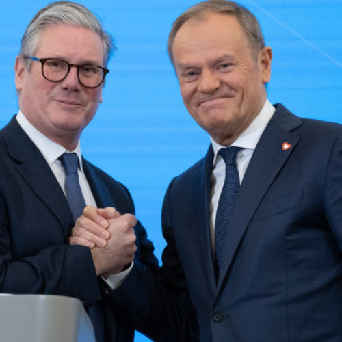 Donald Tusk propune un &quot;Breturn&quot; în loc de Brexit după întâlnirea cu Keir Starmer