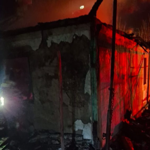 Incendiu fatal în Ripiceni: O femeie de 82 de ani își pierde viața