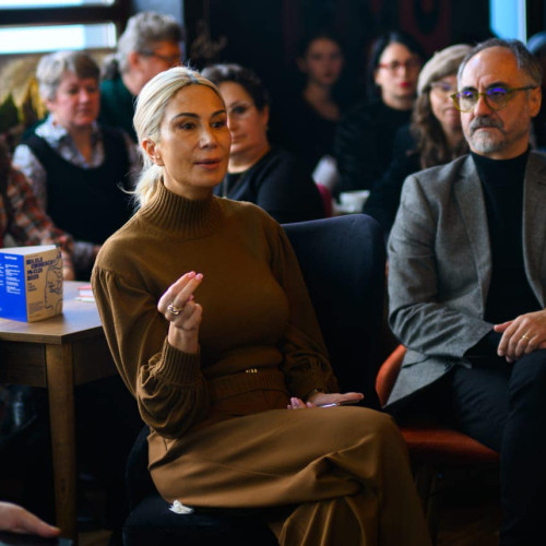 Provocare muzicală de Ziua Culturii Naționale pentru Raluca Turcan