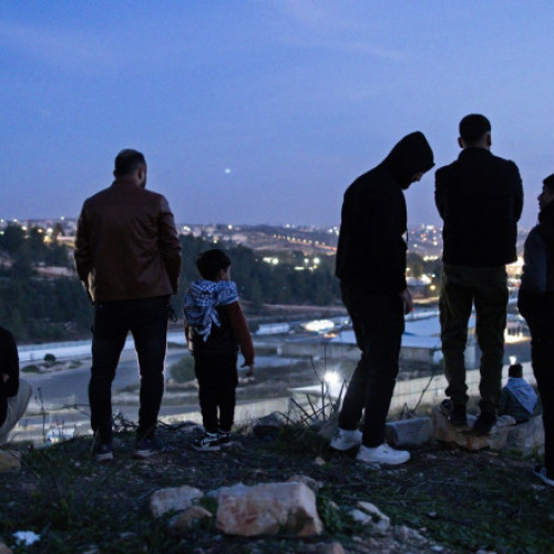 Familiile prizonierilor palestinieni așteaptă cu nerăbdare eliberarea acestora în Cisiordania