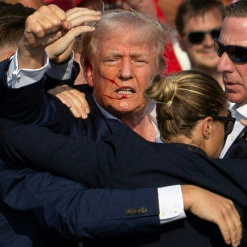 Donald Trump, revenire spectaculoasă la Casa Albă după controversele mandatului său