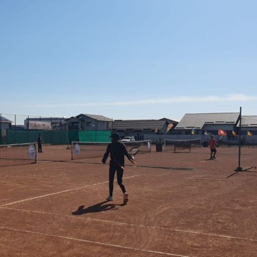 Tenis Club Focșani invită comunitatea la un nou sezon de activități tenisistice