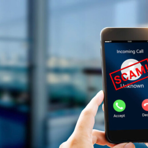 Fraudele prin "spoofing" cresc în România: Cetățenii sunt avertizați