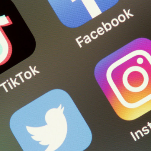 Pedro Sanchez îndeamnă la revoltă împotriva &quot;tehnocastei&quot;