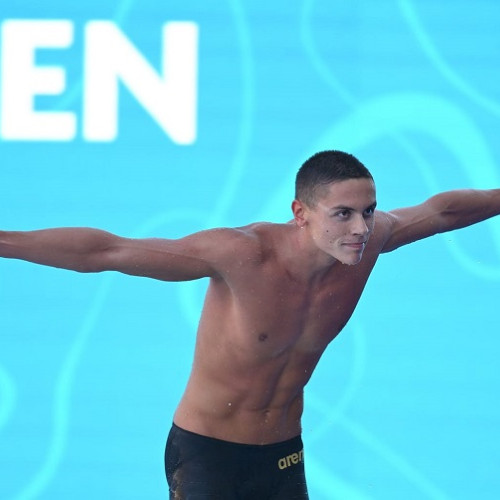 David Popovici își cumpără o vilă în complexul rezidențial Liziera de Lac