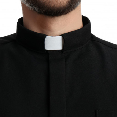 Preoți catolici din Alto Adige, implicați în 67 de agresiuni sexuale între 1964-2023